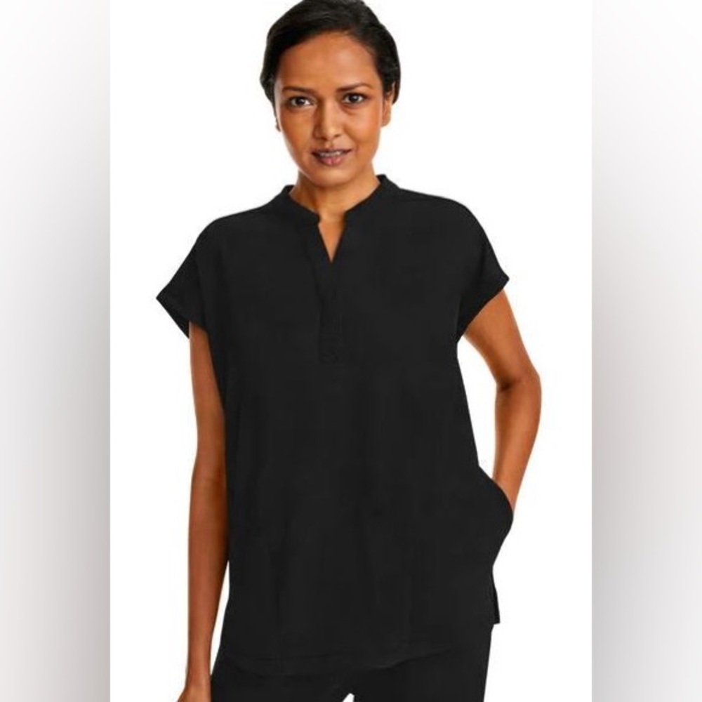 Healing Hands Mandarin Collar Scrub Top